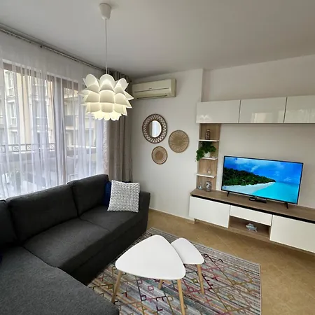 Cascadas Family Apartamant 2 Sunny Beach
